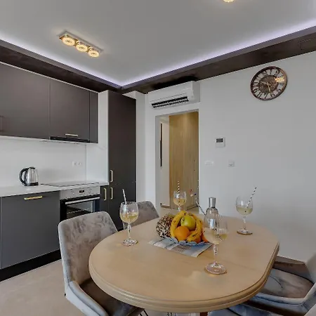 Apartment Ivana - Luxurious Makarska