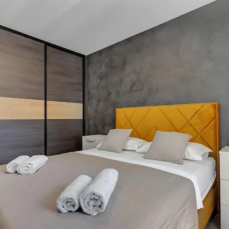 Ivana - Luxurious Apartment